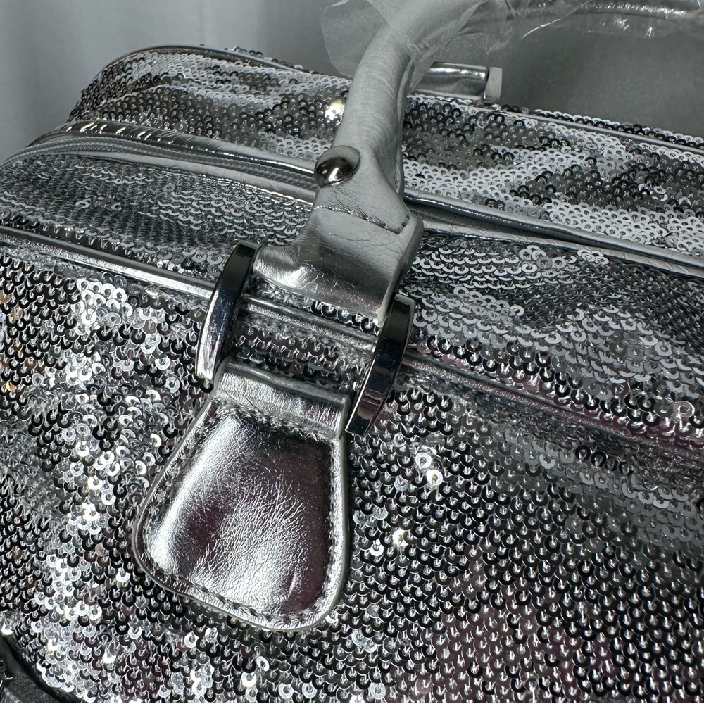 Joan Boyce Silver Sequin Weekender Travel Bag Glam Overnight NWT - Picture 10 of 16